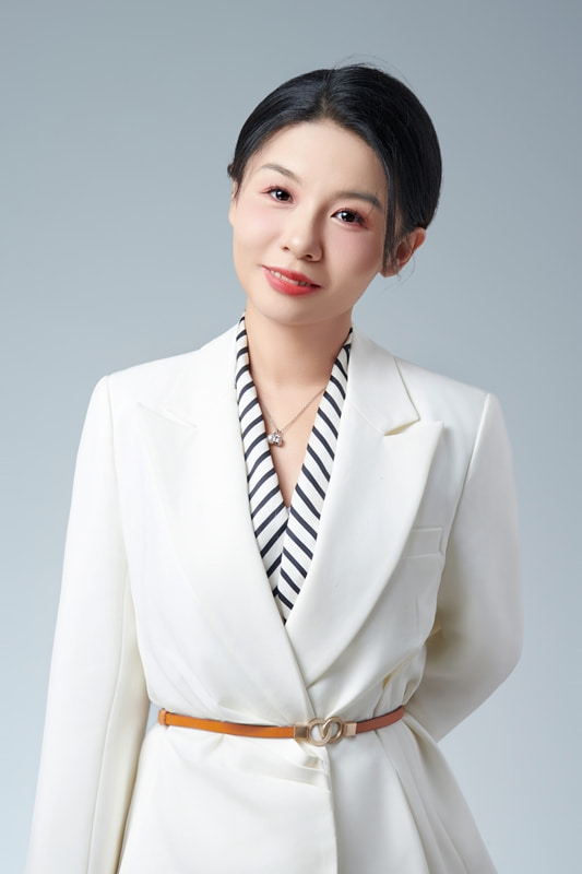 张铮铮.jpg