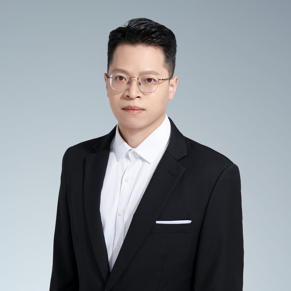 何娜.jpg